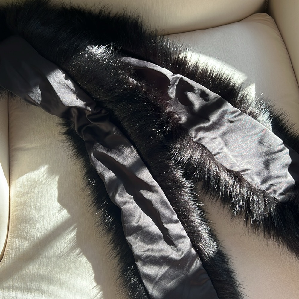 A New Day Black Faux Fur Scarf Stole - Picture 3 of 4